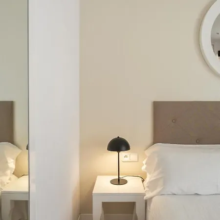 Otel Latroupe Grand Place Brüksel